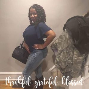 Meet your Posher, Kizzy